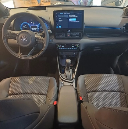 Toyota Yaris cena 117999 przebieg: 1, rok produkcji 2024 z Leśnica małe 46